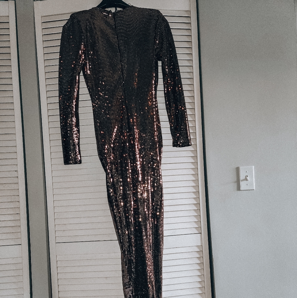 Dress - Picture 5 of 6